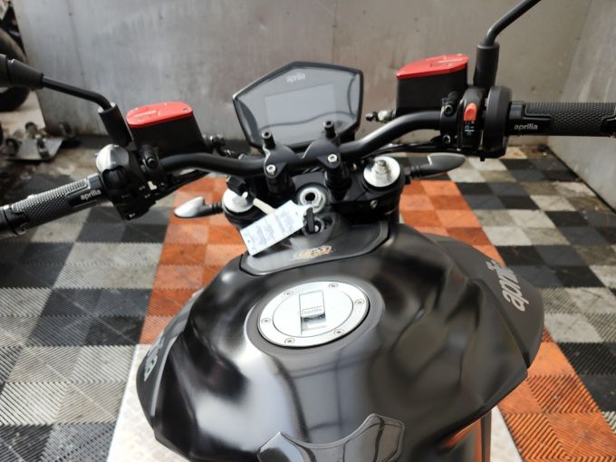 APRILIA SHIVER 900 4