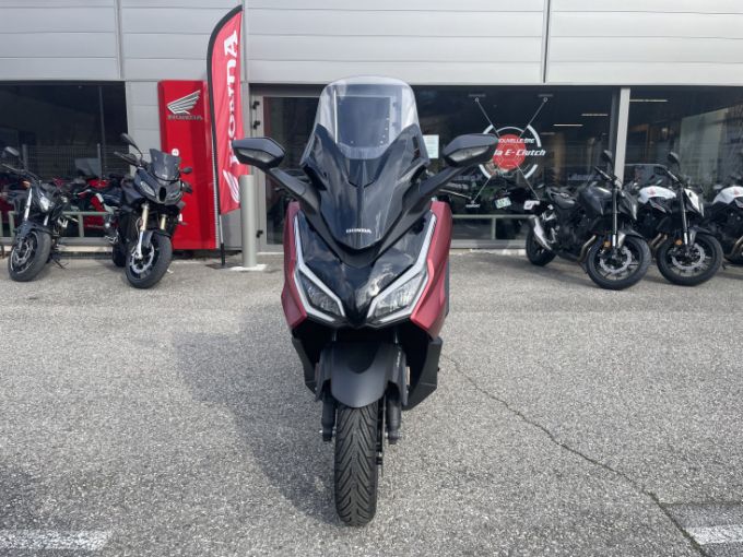 HONDA FORZA 125 ABS 4