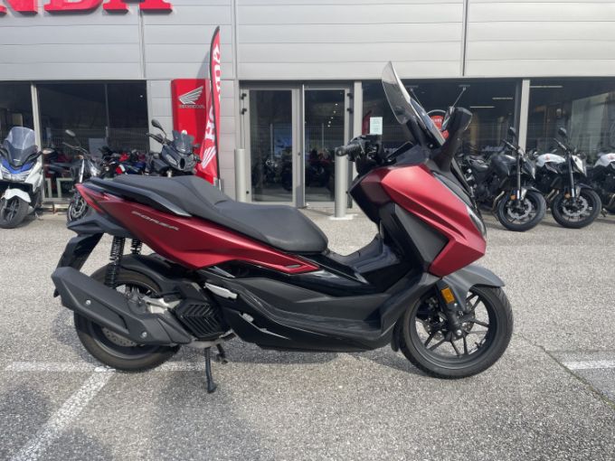 HONDA FORZA 125 ABS 4