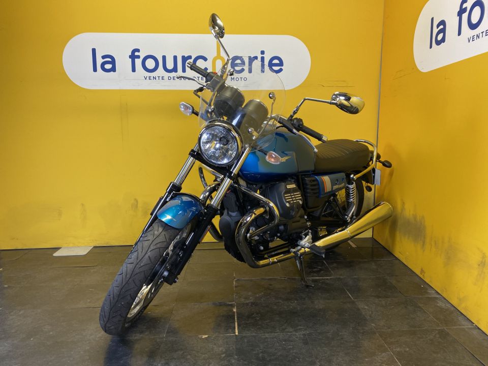 MOTO GUZZI V7 III SPECIAL 750 4