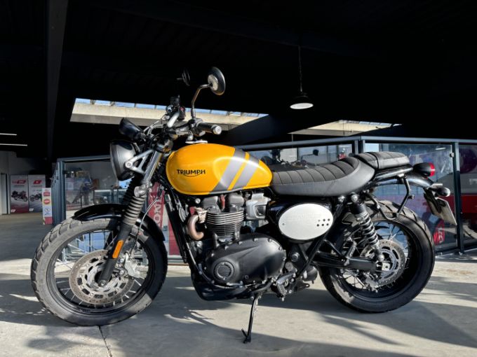 TRIUMPH SCRAMBLER 900 4