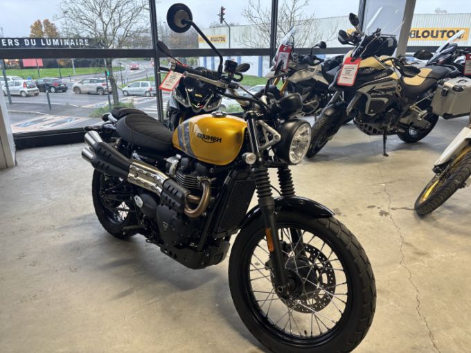 TRIUMPH SCRAMBLER 900 4