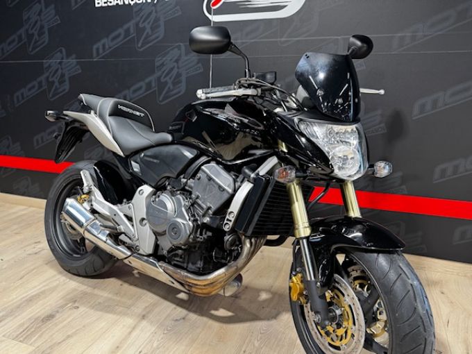 HONDA CB 600 F HORNET 4