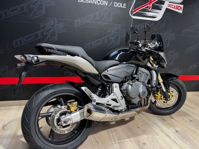HONDA CB 600 F HORNET 4