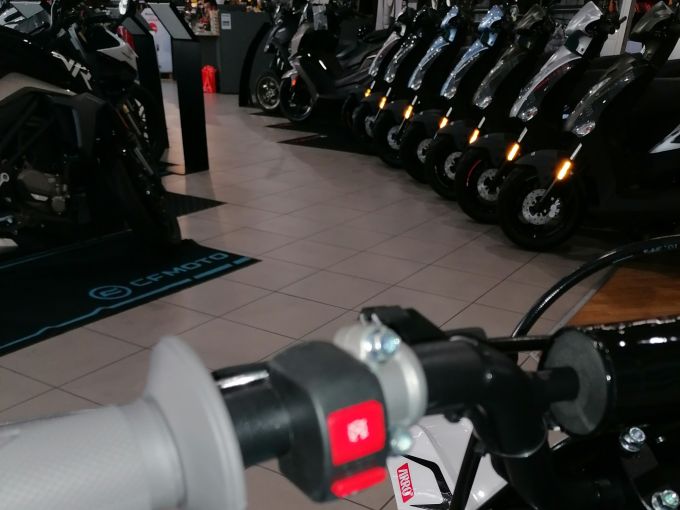 YCF LITE 125 4