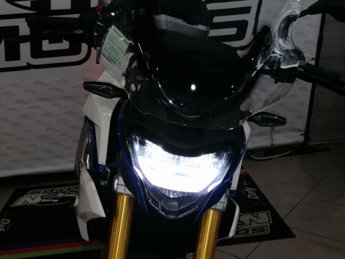 BMW G 310 R 4