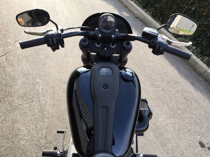 HARLEY-DAVIDSON SOFTAIL LOW RIDER 1923 S 4