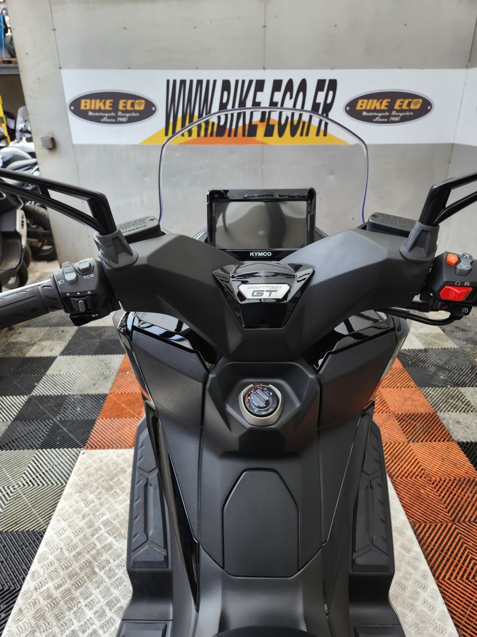 KYMCO DOWNTOWN 350 4