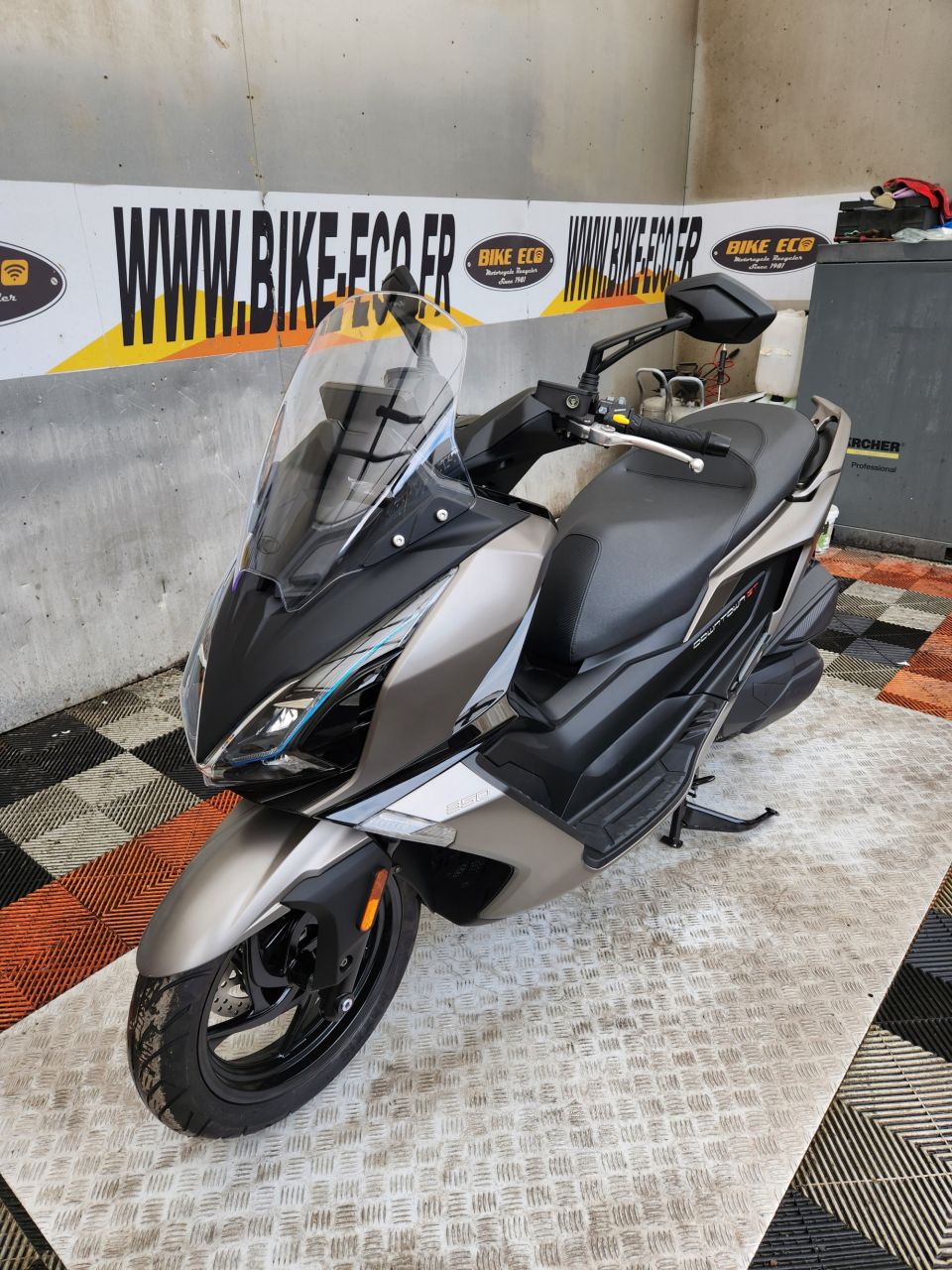 KYMCO DOWNTOWN 350 4