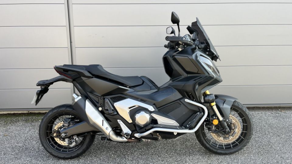 HONDA X-ADV 750 4