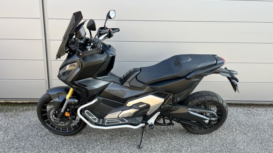 HONDA X-ADV 750 4