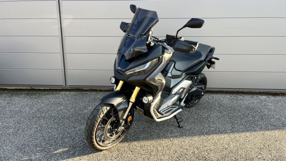 HONDA X-ADV 750 4