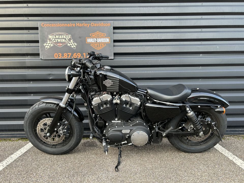 HARLEY-DAVIDSON SPORTSTER FORTY-EIGHT 1200 4