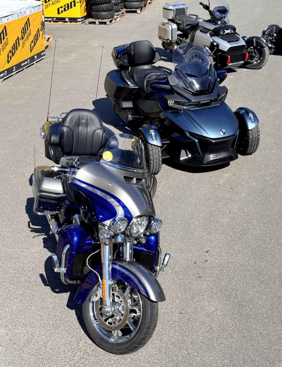 HARLEY-DAVIDSON TOURING ELECTRA GLIDE 1800 ULTRA LIMITED CVO 4