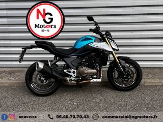 QJ MOTOR SRK 550 - 2025