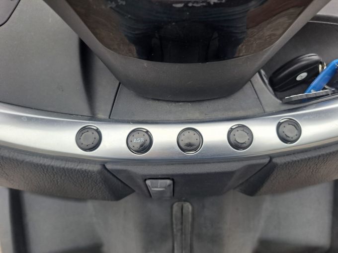 PIAGGIO MP3 500 ABS/ASR 4