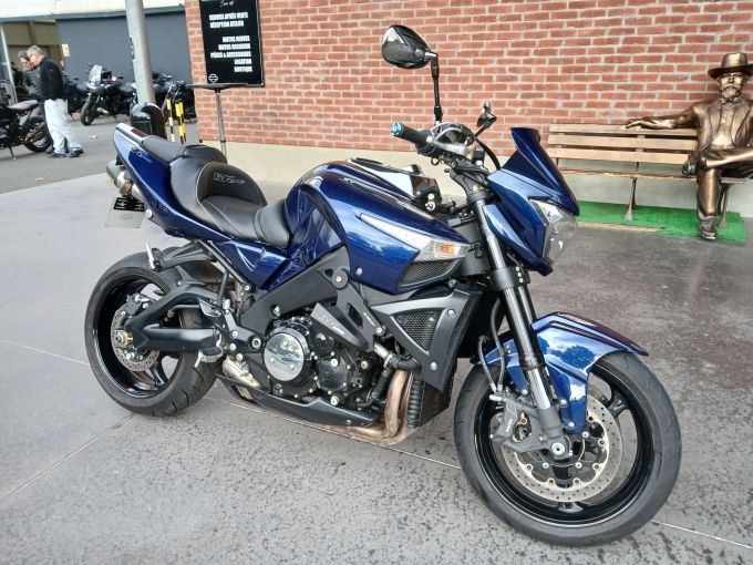 SUZUKI B-KING 4