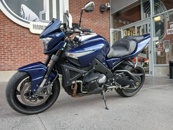 SUZUKI B-KING 4