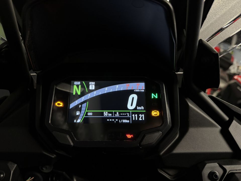 KAWASAKI VERSYS 650 4