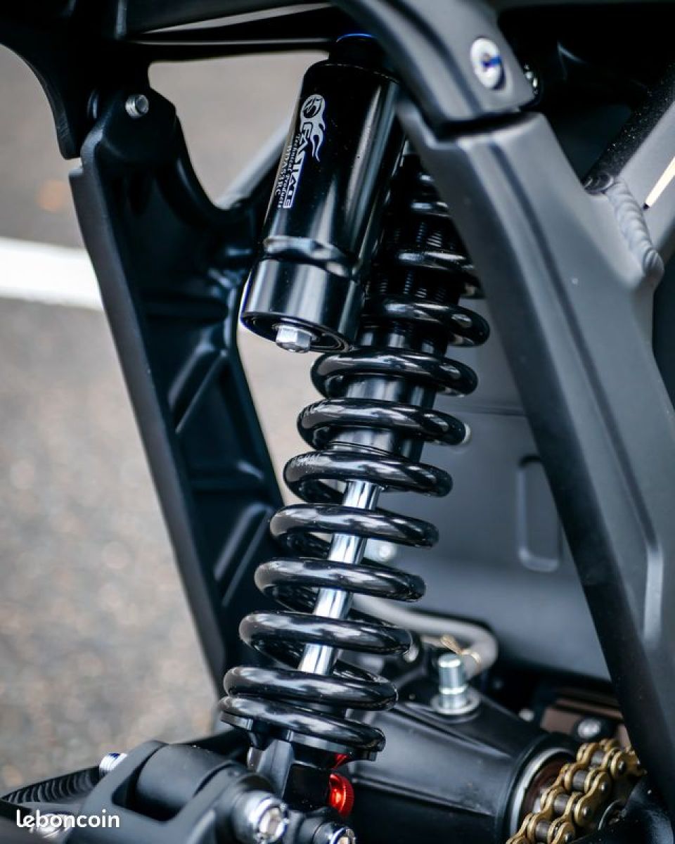 TALARIA STING 3000 4