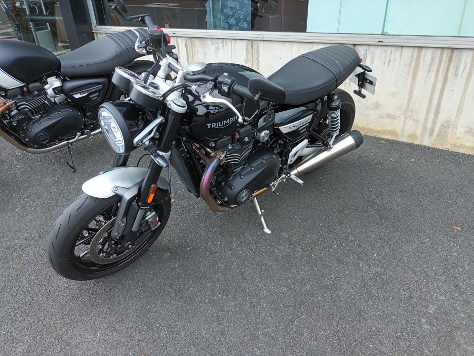 TRIUMPH SPEED TWIN 1200 4