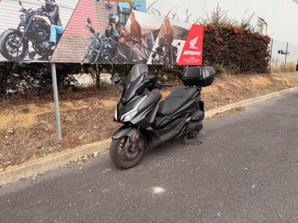 HONDA FORZA 125 ABS 4