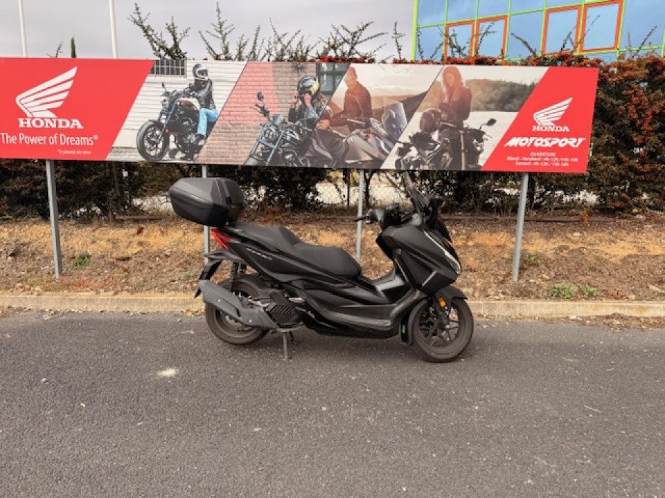 HONDA FORZA 125 ABS 4