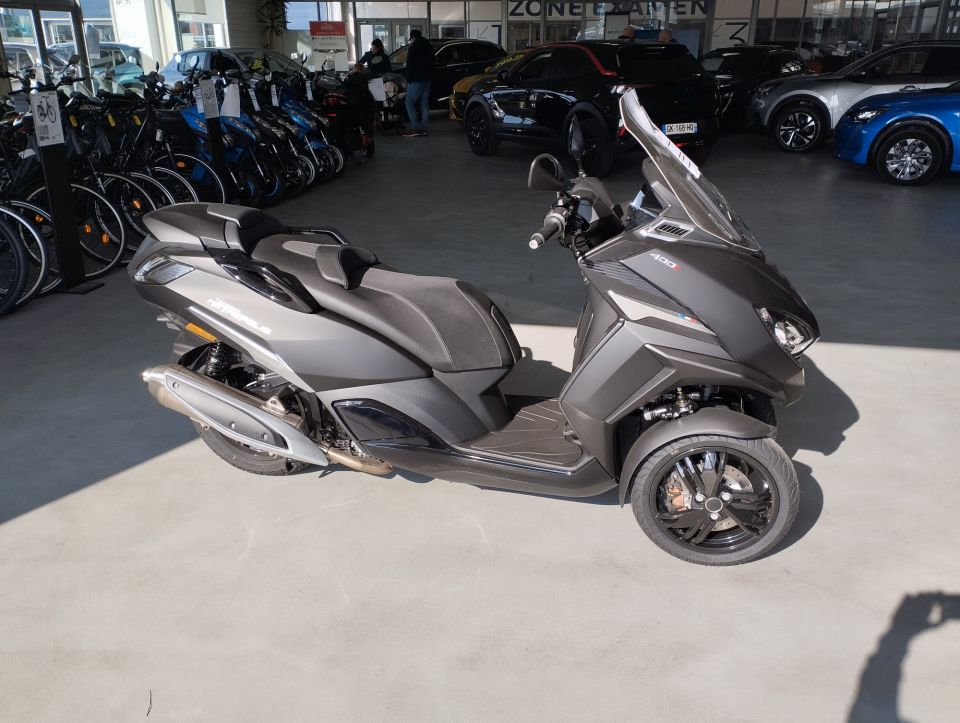 PEUGEOT METROPOLIS 400 4