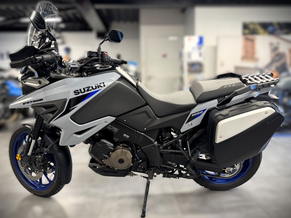 SUZUKI DL V-STROM 1050 4