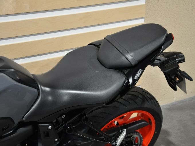 YAMAHA MT-07 (47.5CV) 4