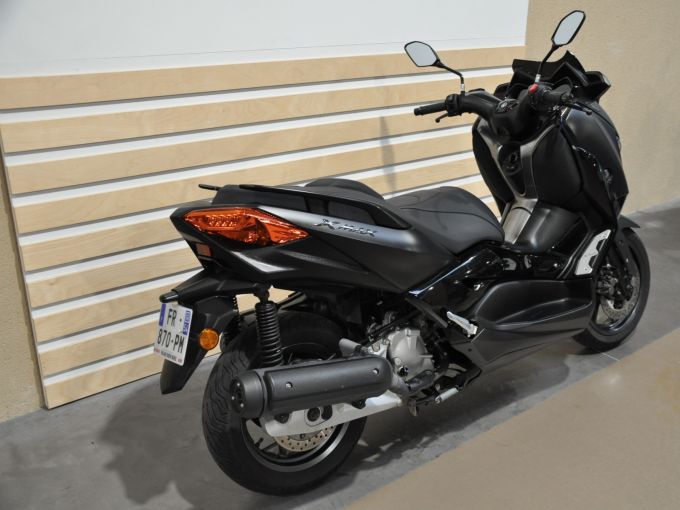 YAMAHA X-MAX 125 TECH MAX 4