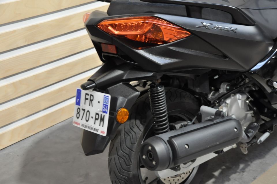 YAMAHA X-MAX 125 TECH MAX 4