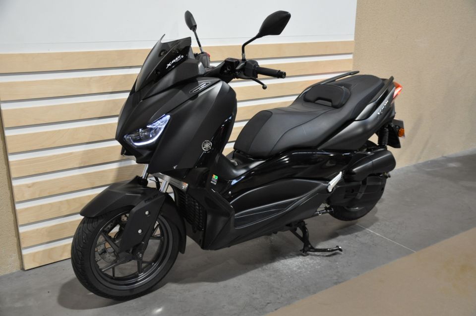 YAMAHA X-MAX 125 TECH MAX 4