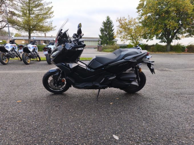 HONDA ADV 350 4
