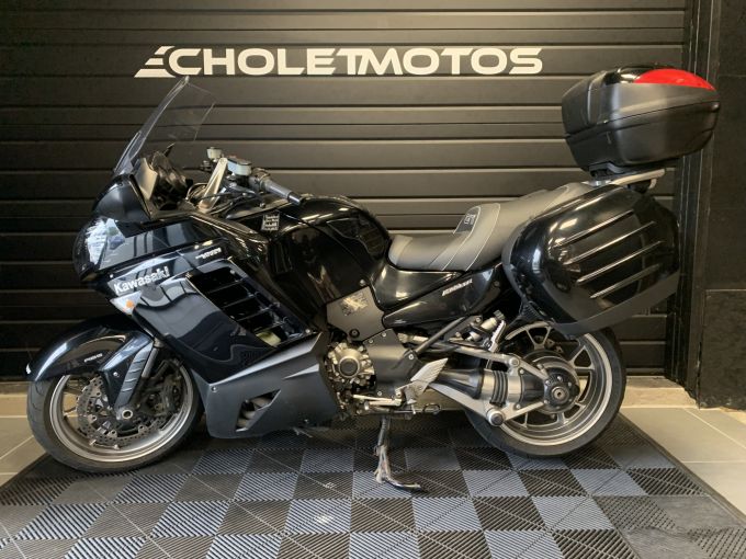 KAWASAKI GTR 1400 4