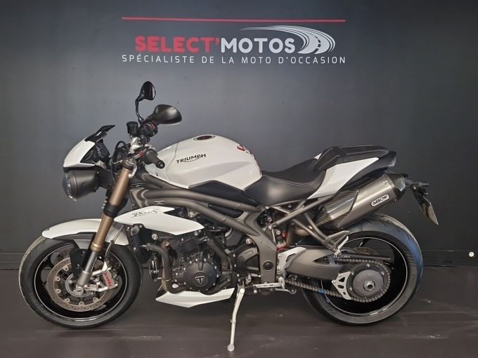 TRIUMPH SPEED TRIPLE 1050 S  4