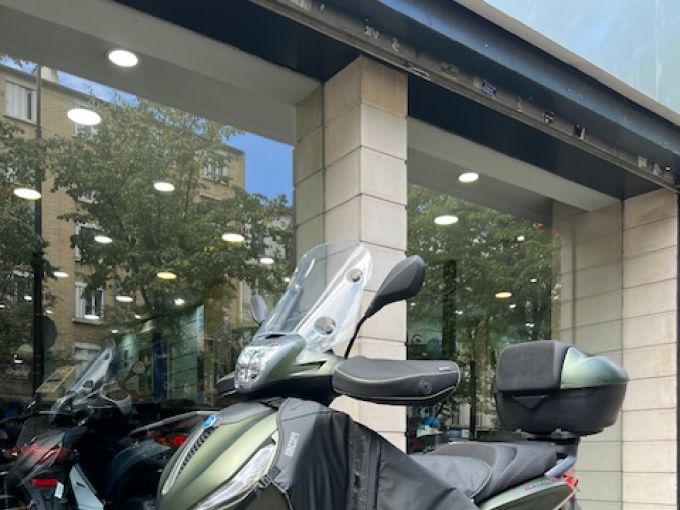 PIAGGIO BEVERLY S 400 4