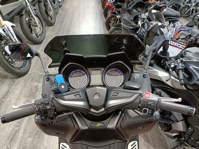 YAMAHA T MAX 560 20TH 4
