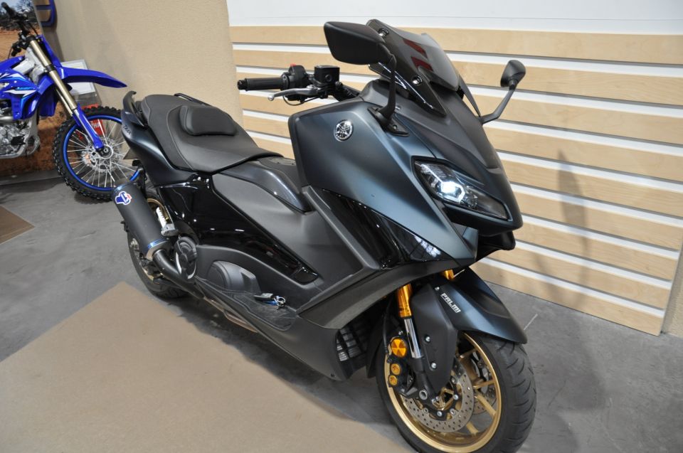 YAMAHA XP T-MAX 560 TECH MAX 4