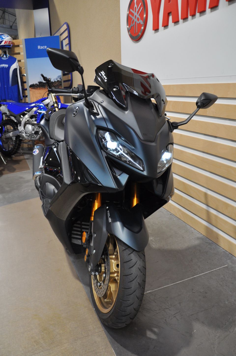 YAMAHA XP T-MAX 560 TECH MAX 4