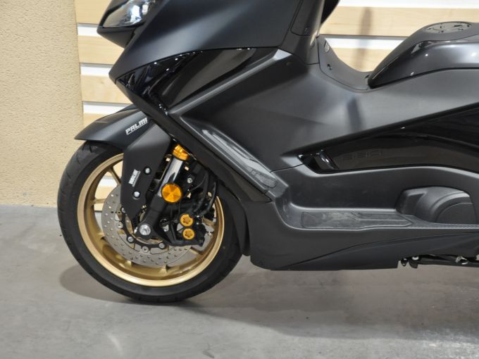 YAMAHA XP T-MAX 560 TECH MAX 4