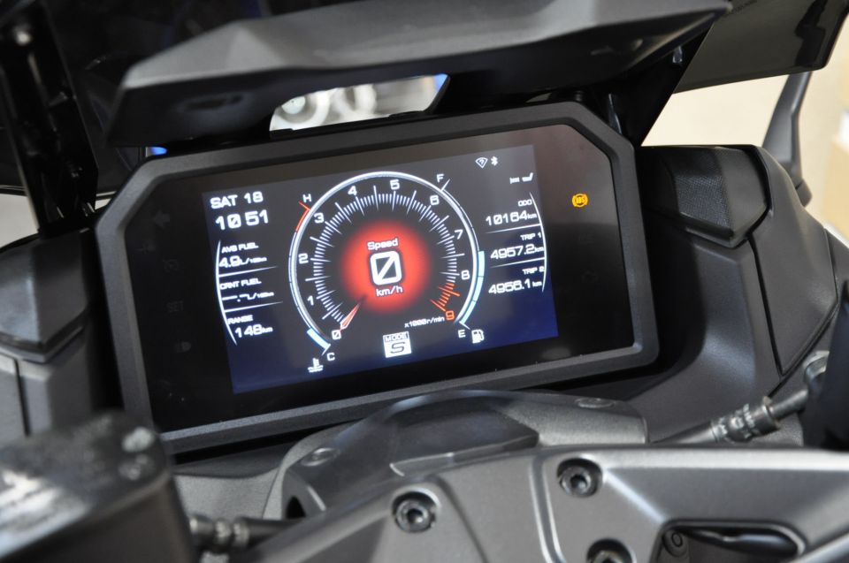 YAMAHA XP T-MAX 560 TECH MAX 4