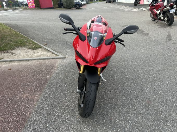 DUCATI 899 PANIGALE 4