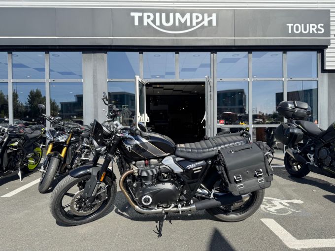 TRIUMPH SPEED TWIN 900 4