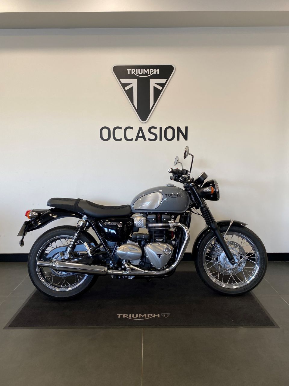TRIUMPH Bonneville T100 4