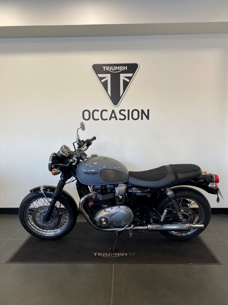 TRIUMPH Bonneville T100 4