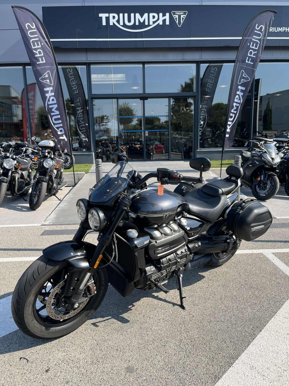 TRIUMPH Rocket 3 GT Storm 4