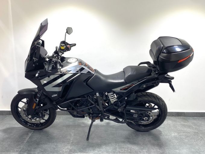 KTM 1290 SUPER ADVENTURE 4