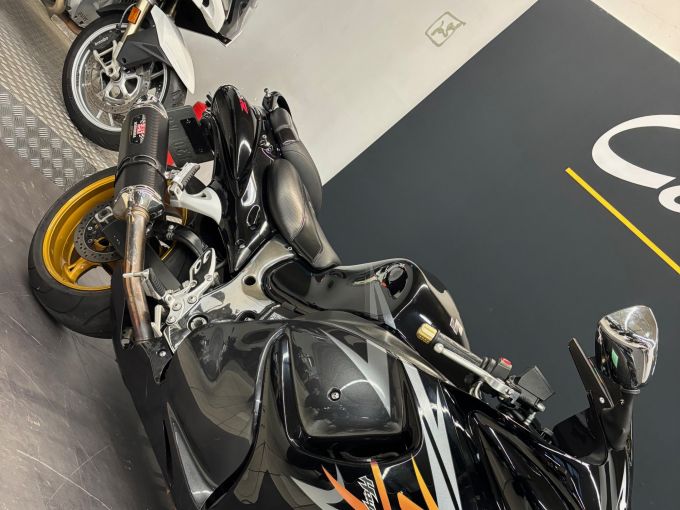 SUZUKI GSX-R 1340 HAYABUSA 4