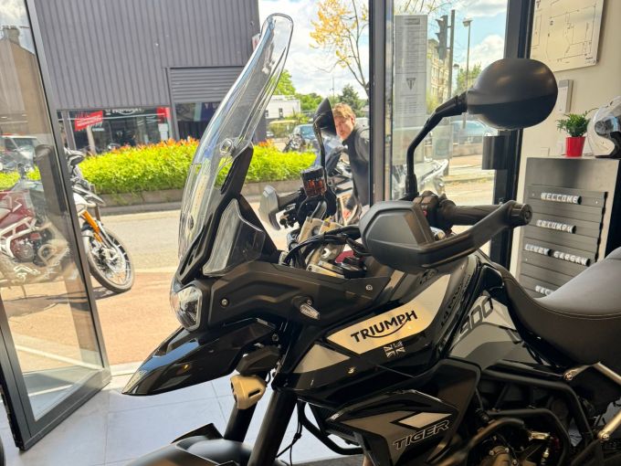 TRIUMPH Tiger 900 GT PRO 4